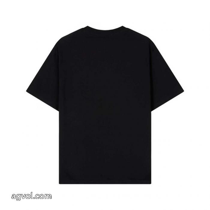 2026季新作品 話題人気商品 260％本物保証ブランド コピー 販売半袖Tシャツバーバリー_0_4