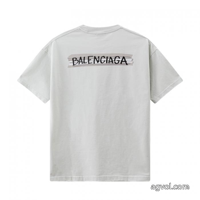 balenciaga 2026スーパーコピー人気商品最新作 夏の大人カジュアル 今年のトレンド！半袖Tシャツ_0_4