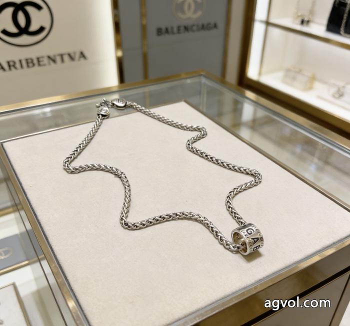 ブランド 通販 激安ネックレスbalenciaga新作数量限定セール 安心の激安通販 新作アイテムから探す_0_2