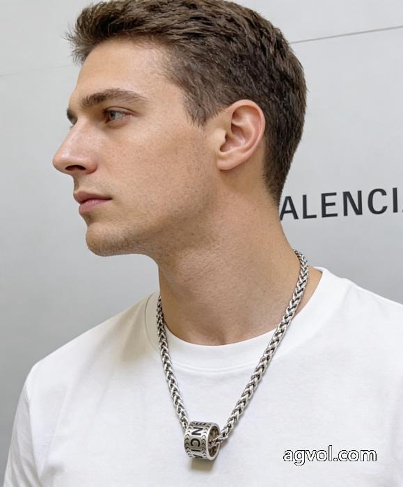 ブランド 通販 激安ネックレスbalenciaga新作数量限定セール 安心の激安通販 新作アイテムから探す_0_3