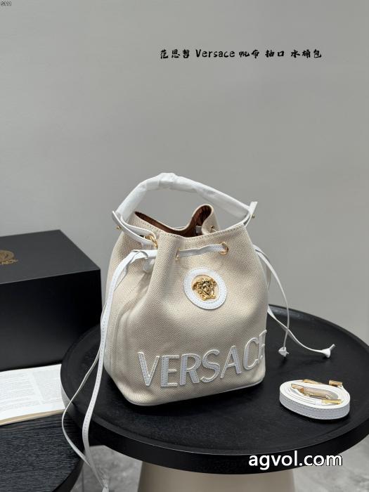 VERSACE美しいデザイン 爆買い定番人気 2026新入荷バッグ偽 ブランド 通販_0_2