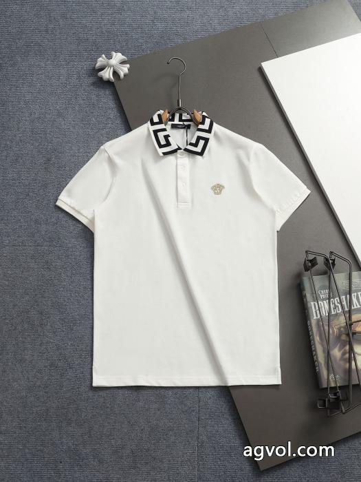 VERSACEコピー 品 ブランド肌触りの良いサラりと お手頃価格 着心地の良い半袖PoloTシャツ_0_3
