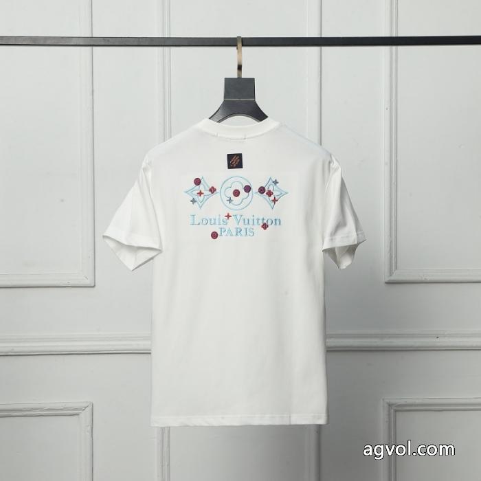 激安 通販 ブランドLOUIS VUITTON定番モデル 限定価格 トップセラー賞受賞半袖Tシャツ_0_2