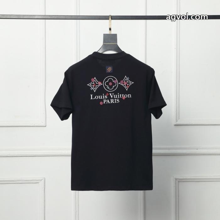 激安 通販 ブランドLOUIS VUITTON定番モデル 限定価格 トップセラー賞受賞半袖Tシャツ_0_4