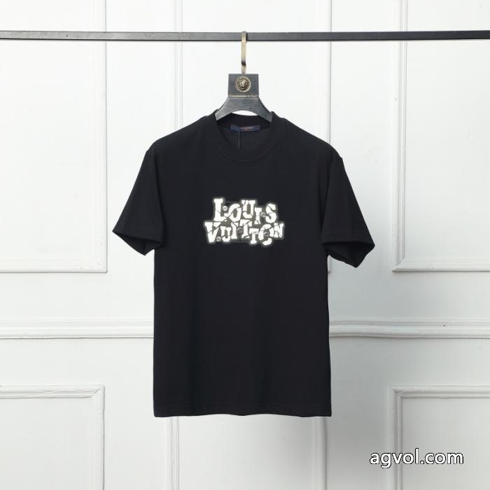 存在感拔群 着回し力が抜群 着心地良さ半袖Tシャツスーパー コピーLOUIS VUITTON_0_4