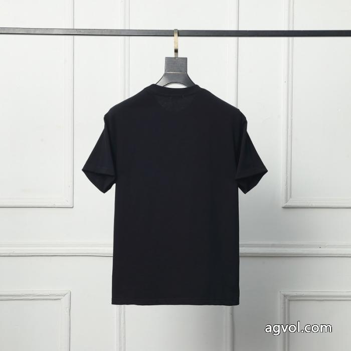最安値保証 最安値！  注目を集める半袖Tシャツスーパー コピー ブランド 専門店バーバリー_0_4