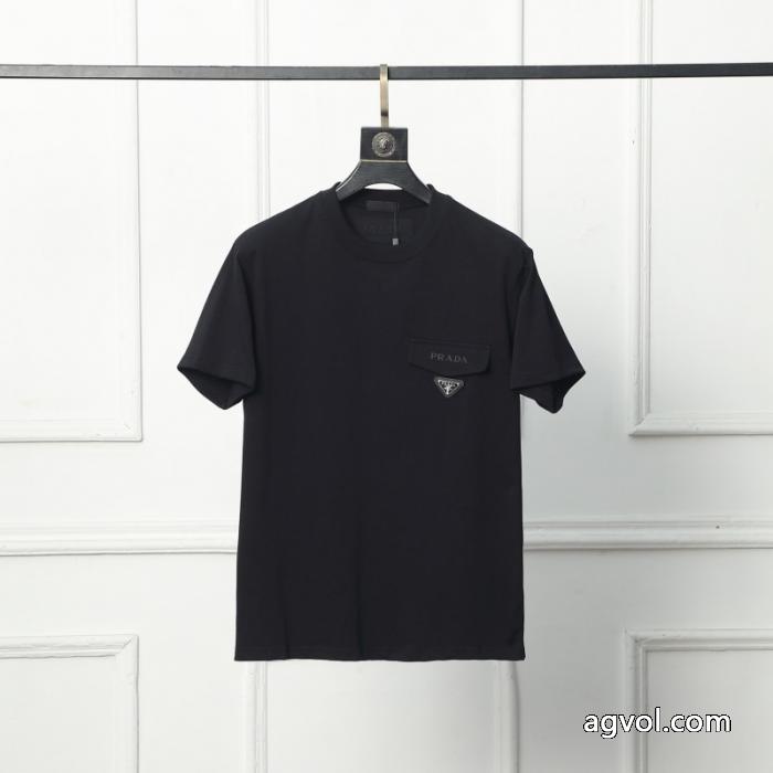 高級ブランド超安特価 HOT最新作 人気が爆発 半袖TシャツPRADA偽 ブランド 通販_0_1