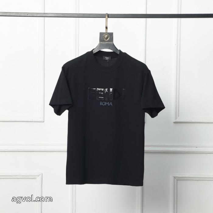 FENDIブランド 品 コピー半袖Tシャツ限定セール新作登場 高いセンス 人気が高い新作_0_1