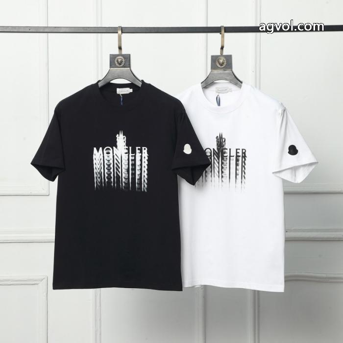 MONCLER激安 ブランド激安大特価新品 主役級アイテム 厳選した半袖Tシャツ_0_2