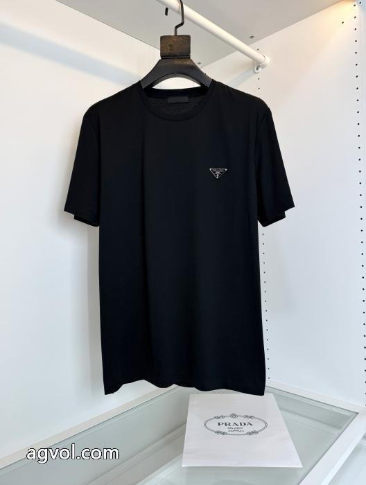 リラックススタイルが実現 季節先取り♪ 男女共用PRADAスーパー コピー 通販シャツ.._0_0