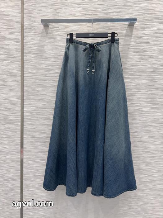  2026ブランド コピー単品販売 都会的 人気激売れ新作ワンピースディオール_0_0