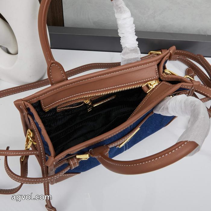 人気モデル商品 先行販売 お得得価バッグPRADAブランド コピー 専門店_1_3
