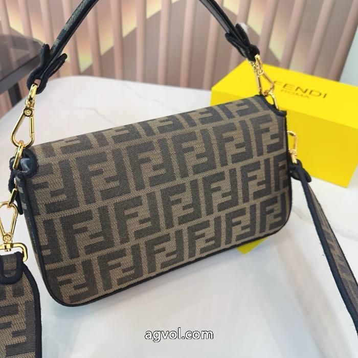 バッグコピー 品 ブランド新作限定おしゃ可愛 人気の高い 海外販売FENDI_0_3
