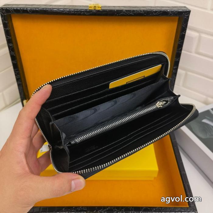 超HOT新品商品 海外よりお届け限定品 使いやすさ抜群コピー ブランド財布FENDI_0_3