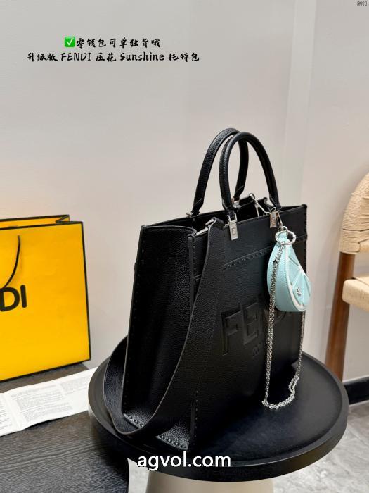 FENDI偽物 通販 バッグお手頃価格 国内完売色 プリント_0_3