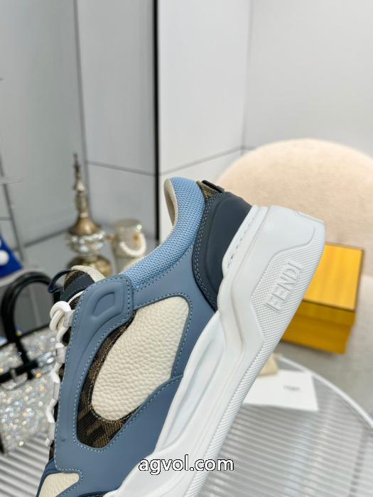 スニーカースーパー コピー どこで 買える最新アイテム 素敵なスタイルで夏の定番 超人気美品フェンディ.._0_5