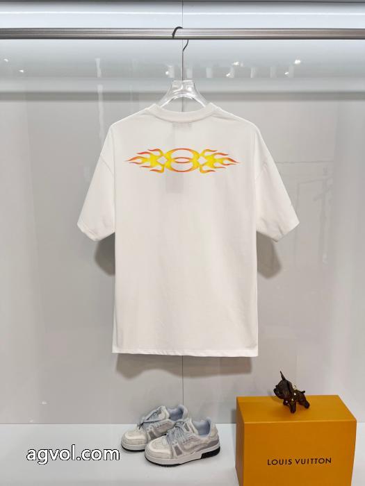 定番の人気商品 新登場 新作多色!!半袖Tシャツバレンシアガブランド コピー 品_0_2