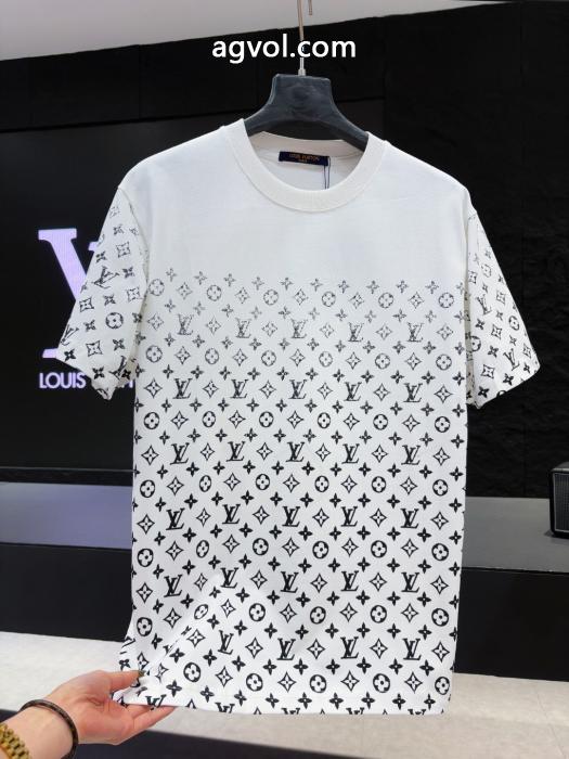 半袖Tシャツ多用途 国内在庫あり 限定特価LOUIS VUITTONスーパー コピー ブランド 専門店_0_3