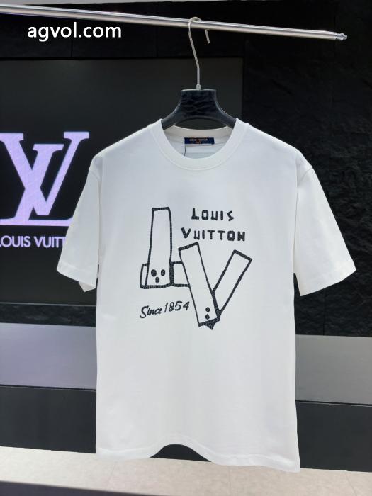 スーパー コピー 品LOUIS VUITTON半袖Tシャツ2026年の夏のマスト 販売記念価格 海外セレブ定番愛用 _0_0