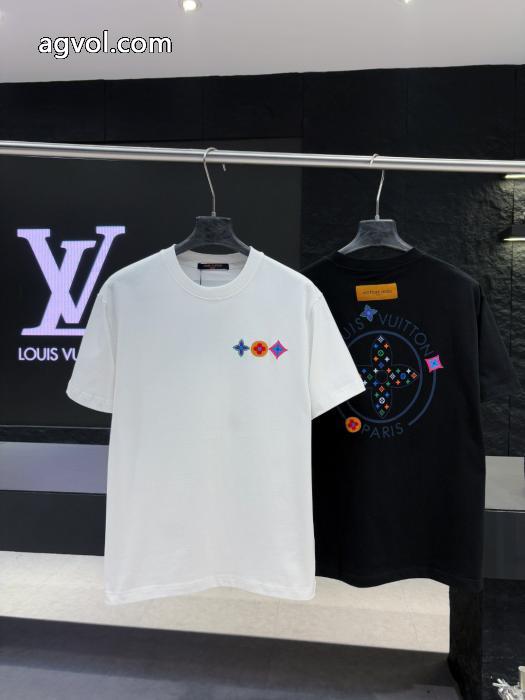 コピー 品 ブランド半袖TシャツLOUIS VUITTON2026年SSのトレンド 人気新作登場 使い勝手_1_0