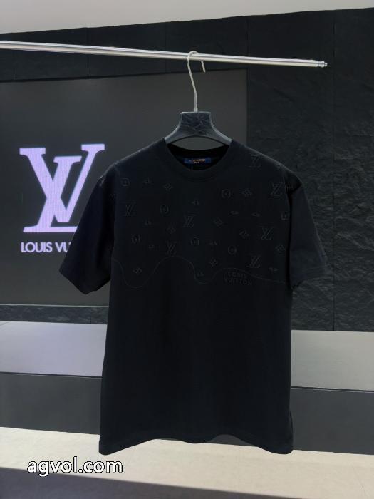 新作限定 主役級アイテム 新作登場半袖TシャツLOUIS VUITTONコピー 品 販売_0_1