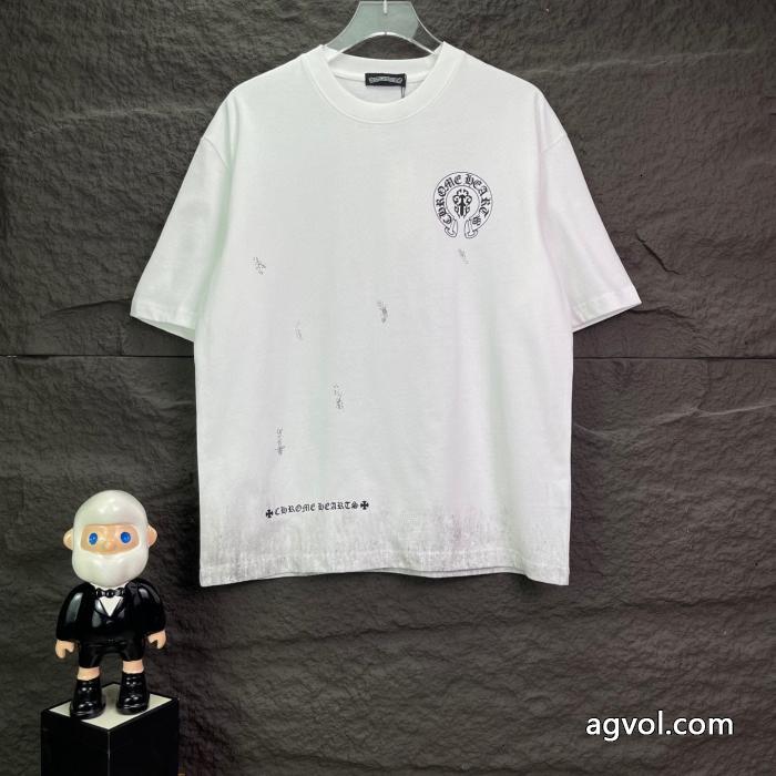 激安 通販 専門店大胆なデザイン 素敵で名高い 自分らしくクロムハーツ半袖Tシャツ_0_1