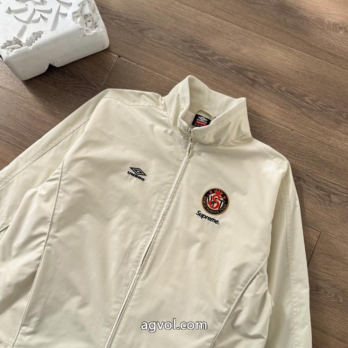 SUPREMEコート有名人の愛用者が多いブランド かっこいい アイテム 超カッコイイ　2026春夏新作ブランド スーパー コピー 店舗.._0_3
