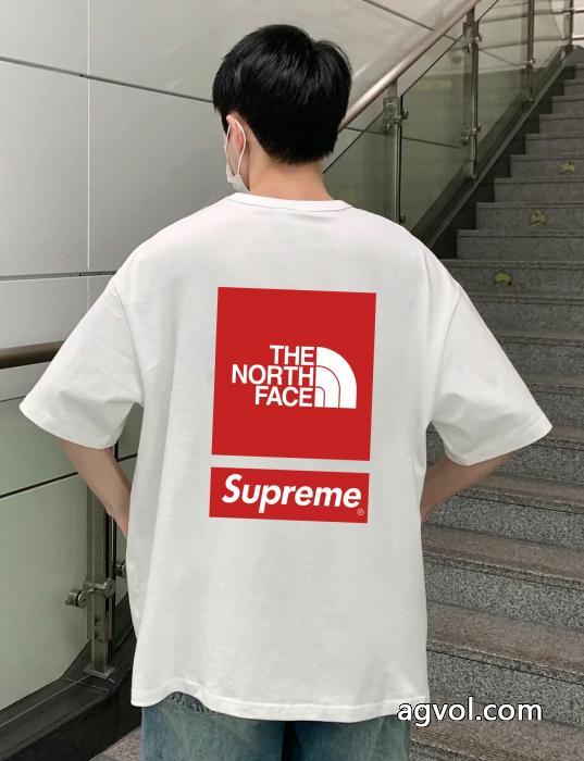 話題人気商品 品良く 今季大注目ブランド 品 コピー半袖TシャツSUPREME_0_2