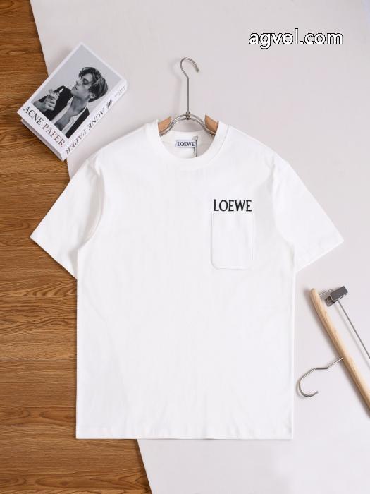 上品な印象 魅力を持つ 新品登場半袖Tシャツロエベ偽物 通販_0_0