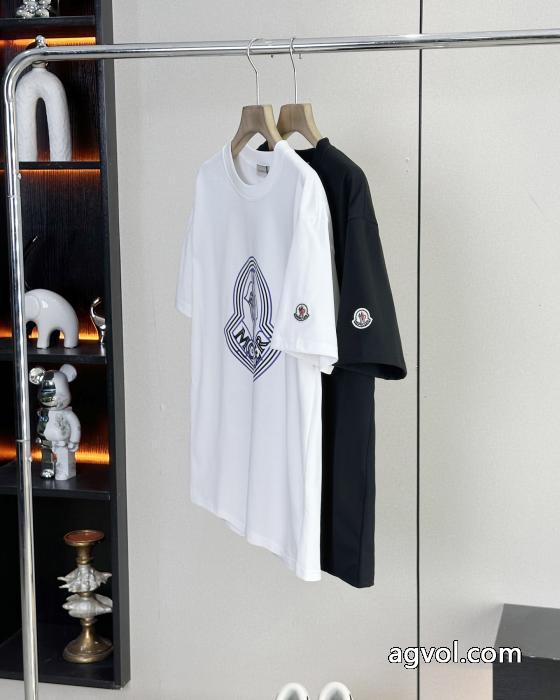 コピー ブランド 販売半袖TシャツMONCLERスタイリッシュな印象 新作大人気 存在感のある_0_3