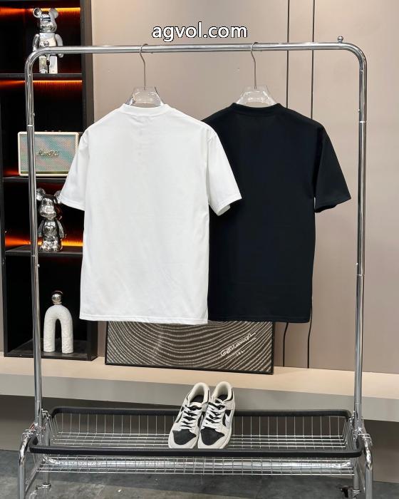 半袖Tシャツスーパー コピー 通販 優良雑誌掲載 復古風 お洒落さんの愛用率が高いMONCLER_0_1