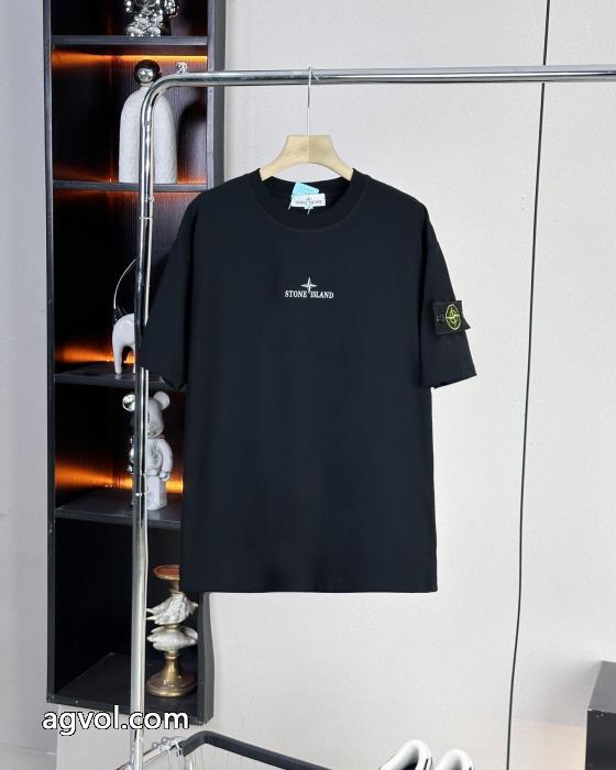 優しげ人気アイテム 先行販売!! 上質な素材半袖Tシャツブランド 偽物 通販Stone Island_0_1