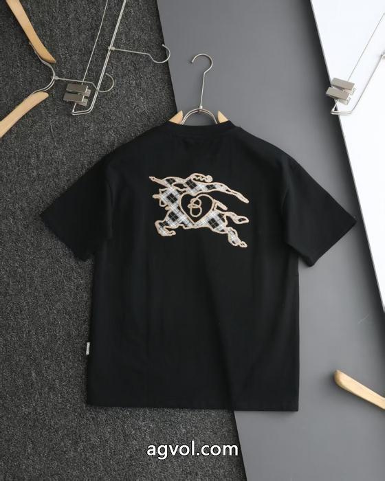 話題性が高い 安定感があり 日本未入荷BURBERRYブランド 偽物 激安半袖Tシャツ_0_1