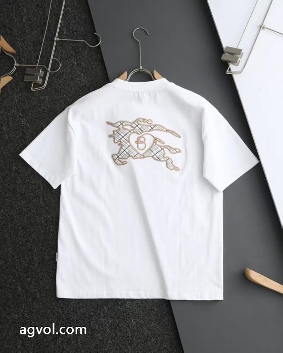 話題性が高い 安定感があり 日本未入荷BURBERRYブランド 偽物 激安半袖Tシャツ_0_2