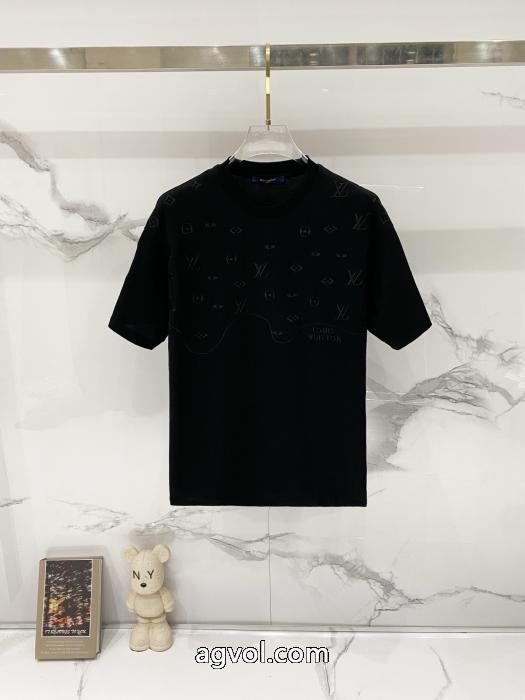 絶対に買える! 輝く高級感満点 使い勝手も良好半袖Tシャツ偽 ブランド 販売LOUIS VUITTON_0_1