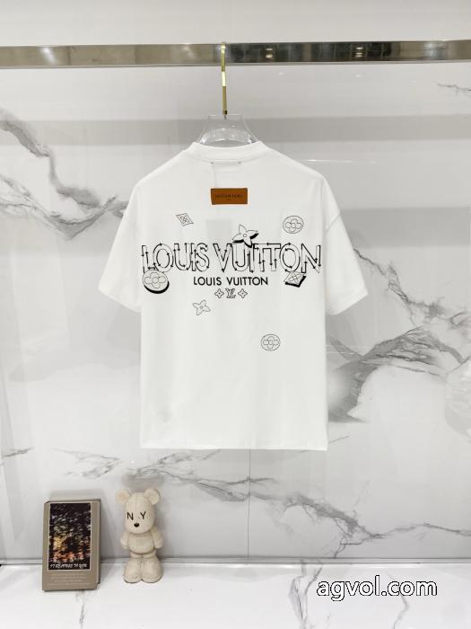 ルイ ヴィトン半袖Tシャツ偽 ブランド サイト上品な光沢感 絶妙な抜け感 超数量限定_0_3
