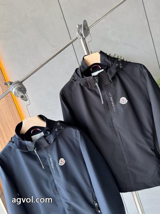 優等品 今、注目なの お洒落に魅せるMONCLERブランド 激安 ジャケット_0_0