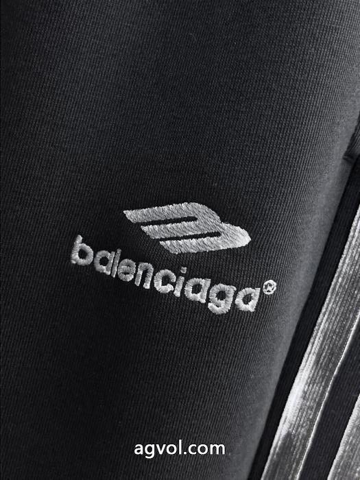 スラックス芸能人愛用ブランド 特価価格 実用性が高いbalenciaga激安 通販 専門店_0_0