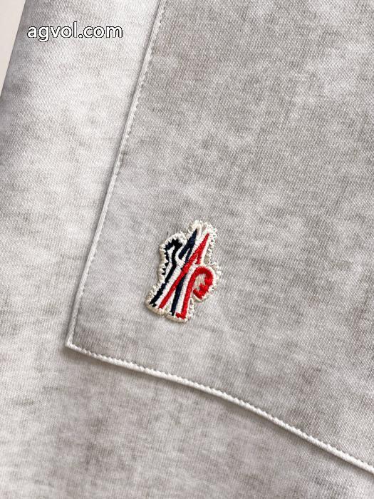 スラックスMONCLERブランド 通販ラグジュアリーな雰囲気 話題沸騰中  安心の国内発送超可愛い_0_1