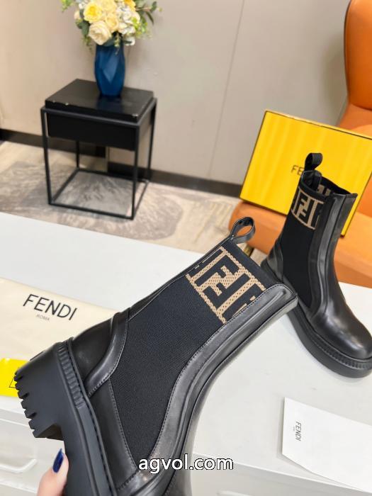 コピー ブランド 通販 安心スニーカー今話題の最新作 今季話題の一級品 当店大人気FENDI.._0_2