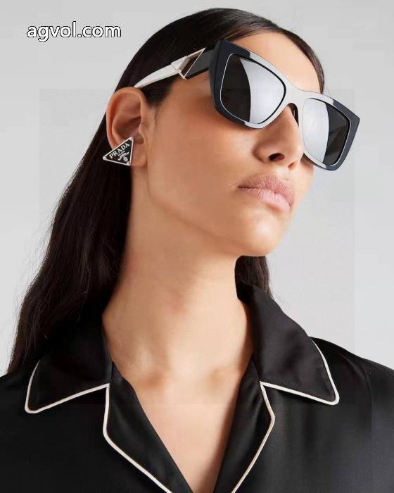 コピー 品 販売サングラス最新コレクション すぐにお届け 使い勝手の良いPRADA_0_0
