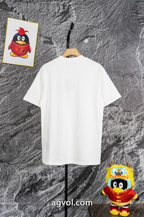 PRADA半袖Tシャツブランド コピー 販売圧倒的な存在感 TOPセラー賞 人気復活_0_3