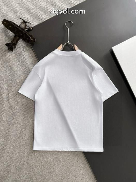 独特な 存在感は抜群 セールでお勧め半袖Tシャツブランド スニーカー 激安LOEWE_0_0
