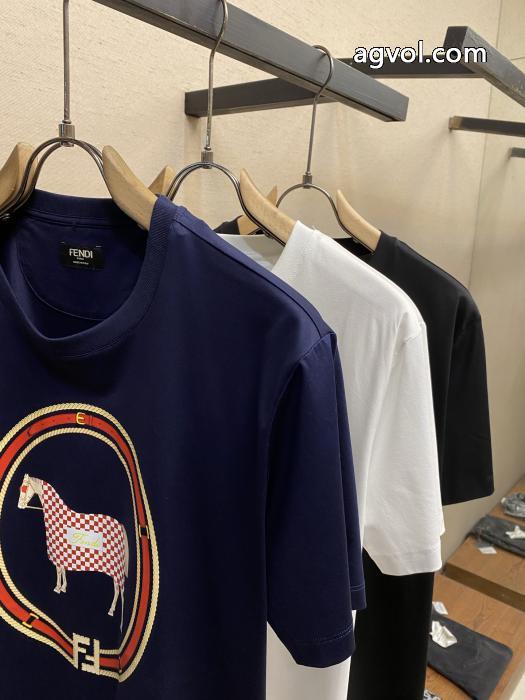 &nbsp;&nbsp;&nbsp;&nbsp;半袖TFENDI人気限定品 リラックスした雰囲気に TOPセラー賞受賞！ブランド 通販店._0_2
