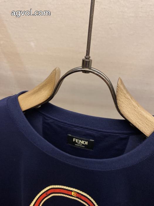 &nbsp;&nbsp;&nbsp;&nbsp;半袖TFENDI人気限定品 リラックスした雰囲気に TOPセラー賞受賞！ブランド 通販店._0_3