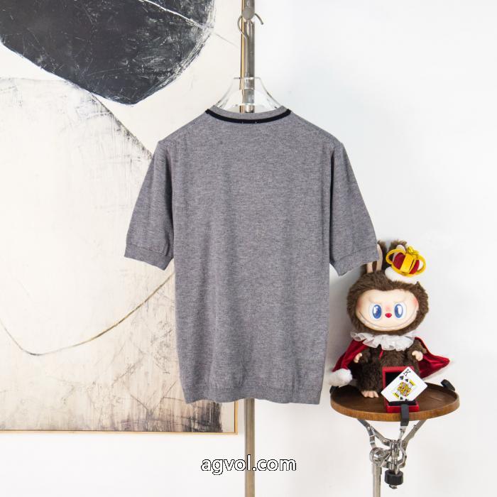 半袖Tシャツ 2026スーパーコピーLOEWE少量入荷☆限定モデル 日本限定素材 海外限定_0_1