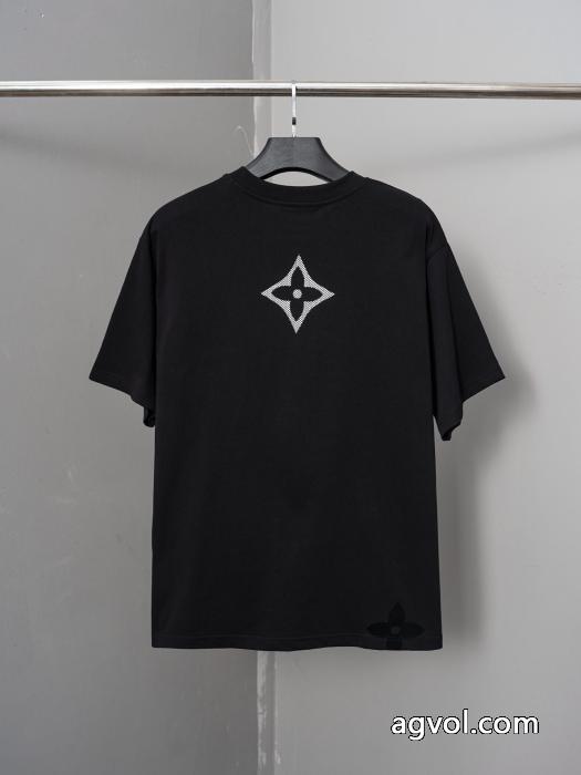 新作限定早い者勝ち 新しいスタイル 限定セールブランド 品 激安 通販半袖Tシャツbalenciaga_0_1