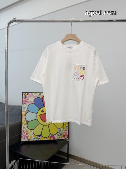 ロエベブランド スニーカー 激安最高ランク 2026新発売 上品で優しい雰囲気に半袖Tシャツ_0_3