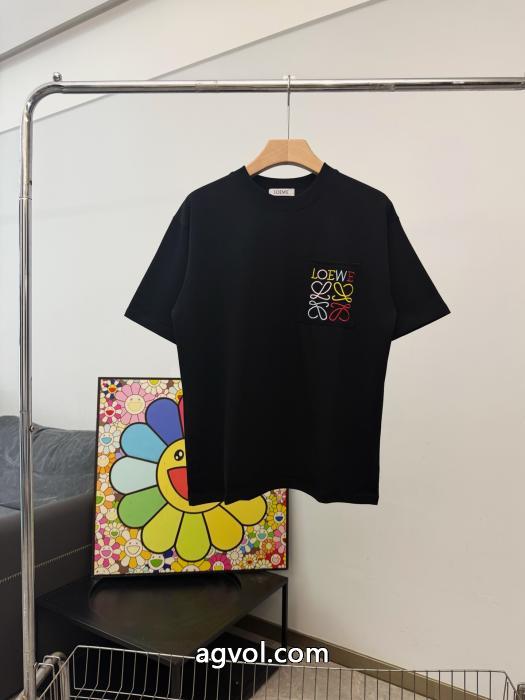 ロエベブランド スニーカー 激安最高ランク 2026新発売 上品で優しい雰囲気に半袖Tシャツ_0_4