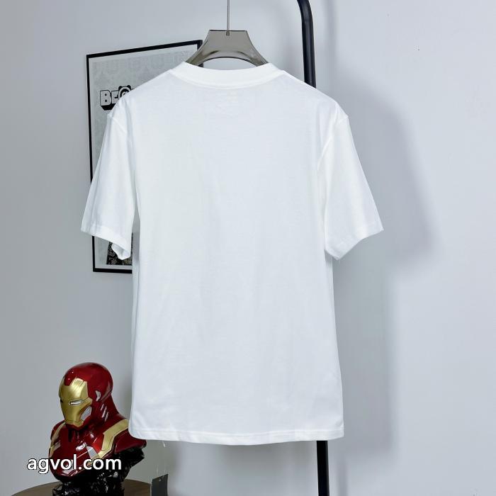 偽 ブランド 通販ディースクエアード&nbsp;&nbsp;&nbsp;&nbsp;半袖T人気セール260%新品 今絶対に取り入れたい 期間限定._0_1